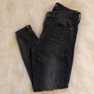 Express black/gray faded cropped skinny jeans